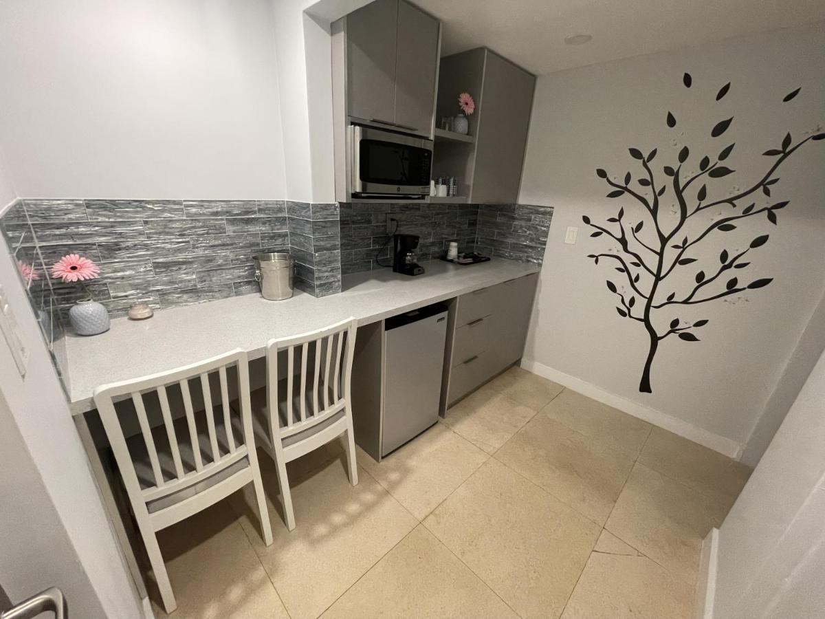 Deco Boutique Hotel Fort Lauderdale Room photo